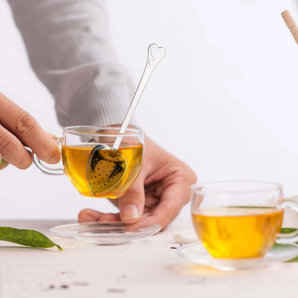 50 Infusori per Tè in Acciaio Inox Con Impugnatura Lunga, Filtro Sfuso per Foglie a Forma di Cuore, Ottimo Regalo per Gli Amanti