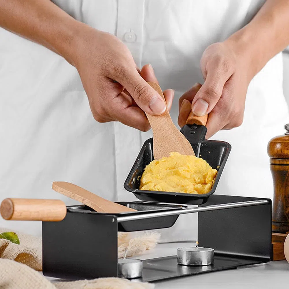 Set per fonduta di formaggio, 2 spatole e 2 padelle per formaggio