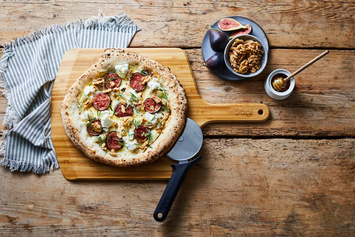 Ooni Pala per pizza in bambù da 30 cm – Tagliere da portata – Vassoio per pizza in legno – Pala per pizza – Ooni Accessori