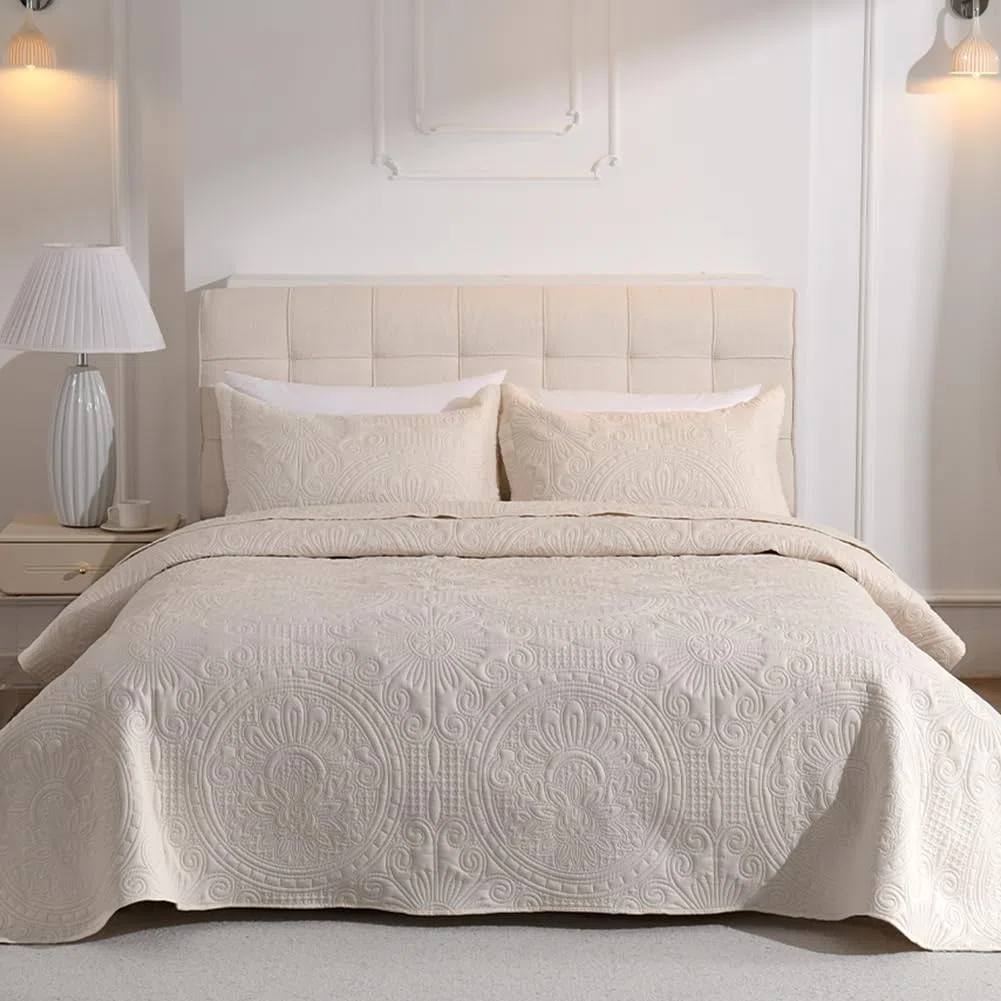 DUJUIKE Copriletto Matrimoniale, Piumone Trapunta Leggera, Coperta Da Letto Con Motivo A Girasole, Utilizzabile Come Copridivano, Lenzuolo, Adatta Per Letto E Divano (Crema, 200x220cm)