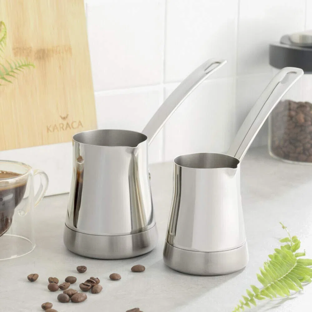 Karaca WIN - Caraffa per caffè con manico, per la preparazione della moka turca, 2 pezzi, adatta per piani cottura a induzione, adatta per la cottura del caffè turco