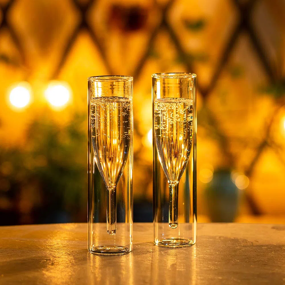 Sziqiqi Set di 4 calici da champagne in cristallo a doppia parete senza piedini, in vetro trasparente soffiato a mano per catering, matrimoni, feste, bar, riunioni di famiglia