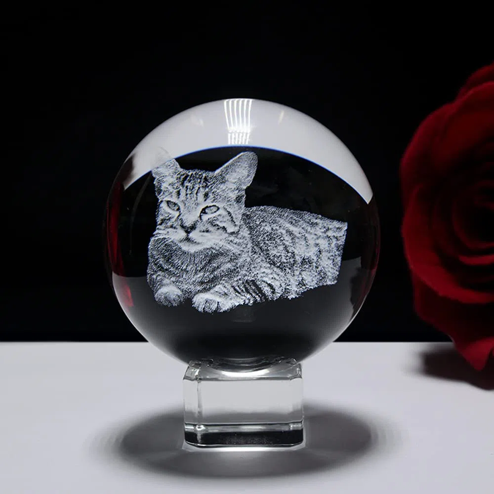 Sfera di cristallo personalizzata con incisione laser, foto di cristallo personalizzata, sfera decorativa per la casa (8 cm)