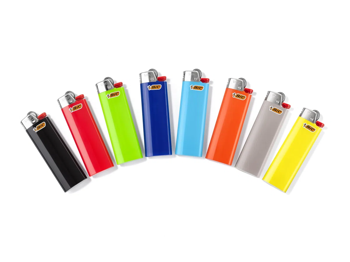 BIC - 20 accendini maxi assortiti