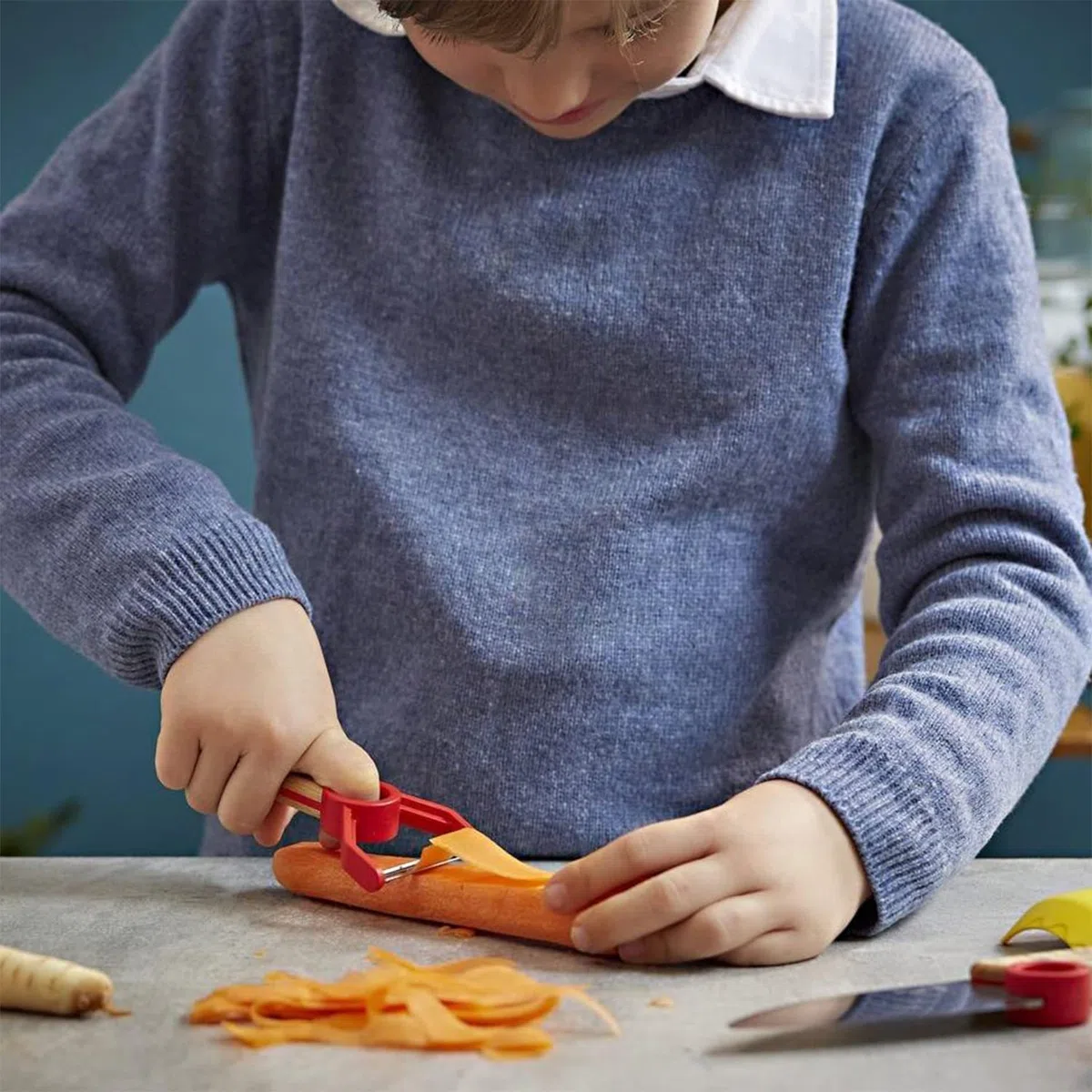 T&R Opinel Le Petit Chef, Bambini, Set di coltelli da Cucina, 2 Pezzi, Coltello da Cucina, Protezione Dita, Inossidabile