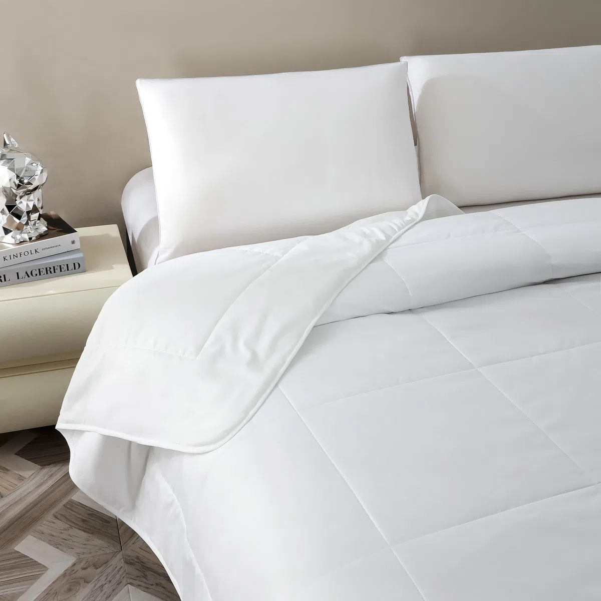 NORA HOME Piumone Matrimoniale Estivo 125 gr/m² Bianco. Piumino Leggero 240x220 Primavera. Antiacaro. Antibatterico. 100% Imbottitura in Fibra Cava 3D - FRESH