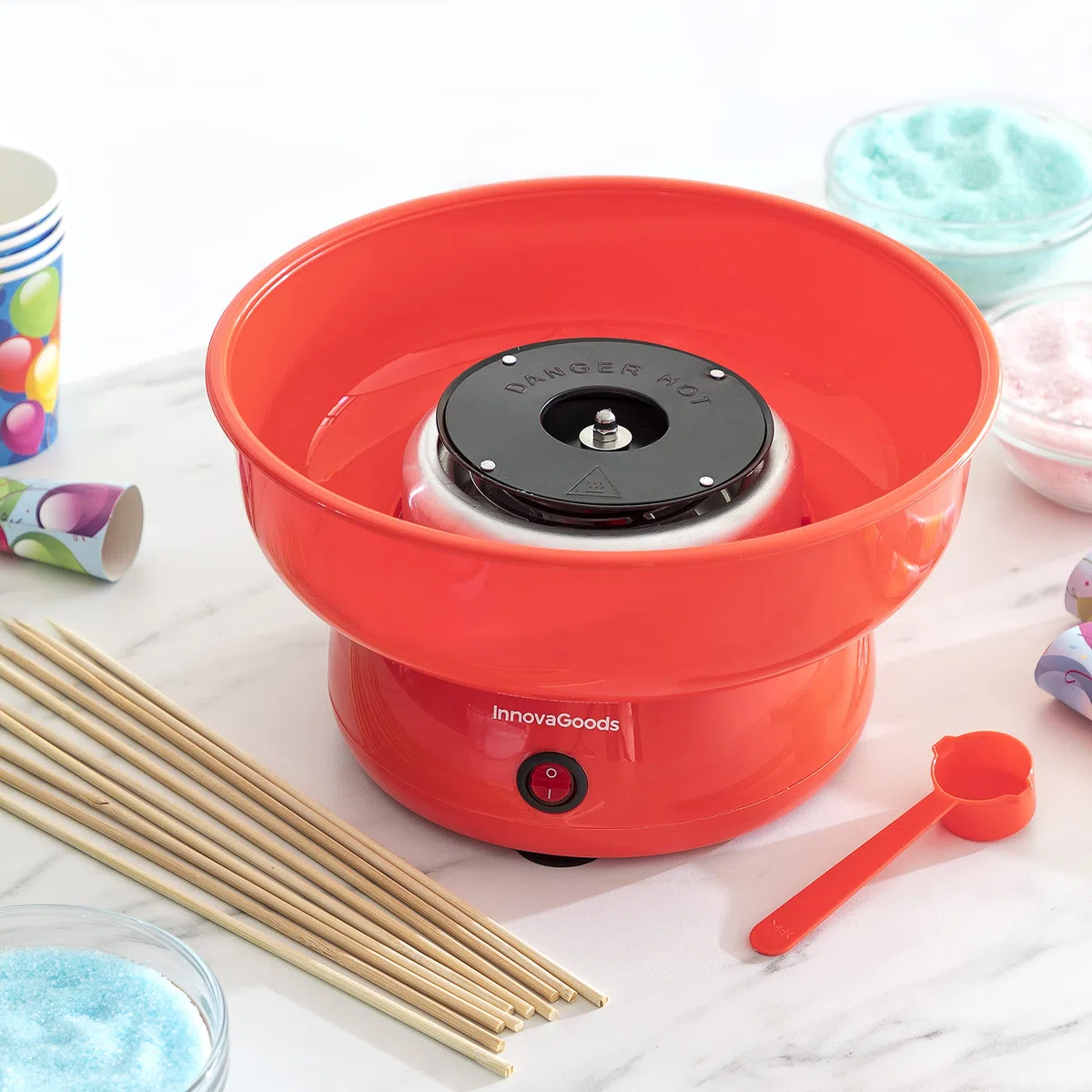 InnovaGoods - Macchina Zucchero Filato Cantty, 450W, Divertimento Feste ed Eventi, Design Moderno, Rapido e Facile da Usare, PP, ABS, Acciaio Inossidabile, Rosso
