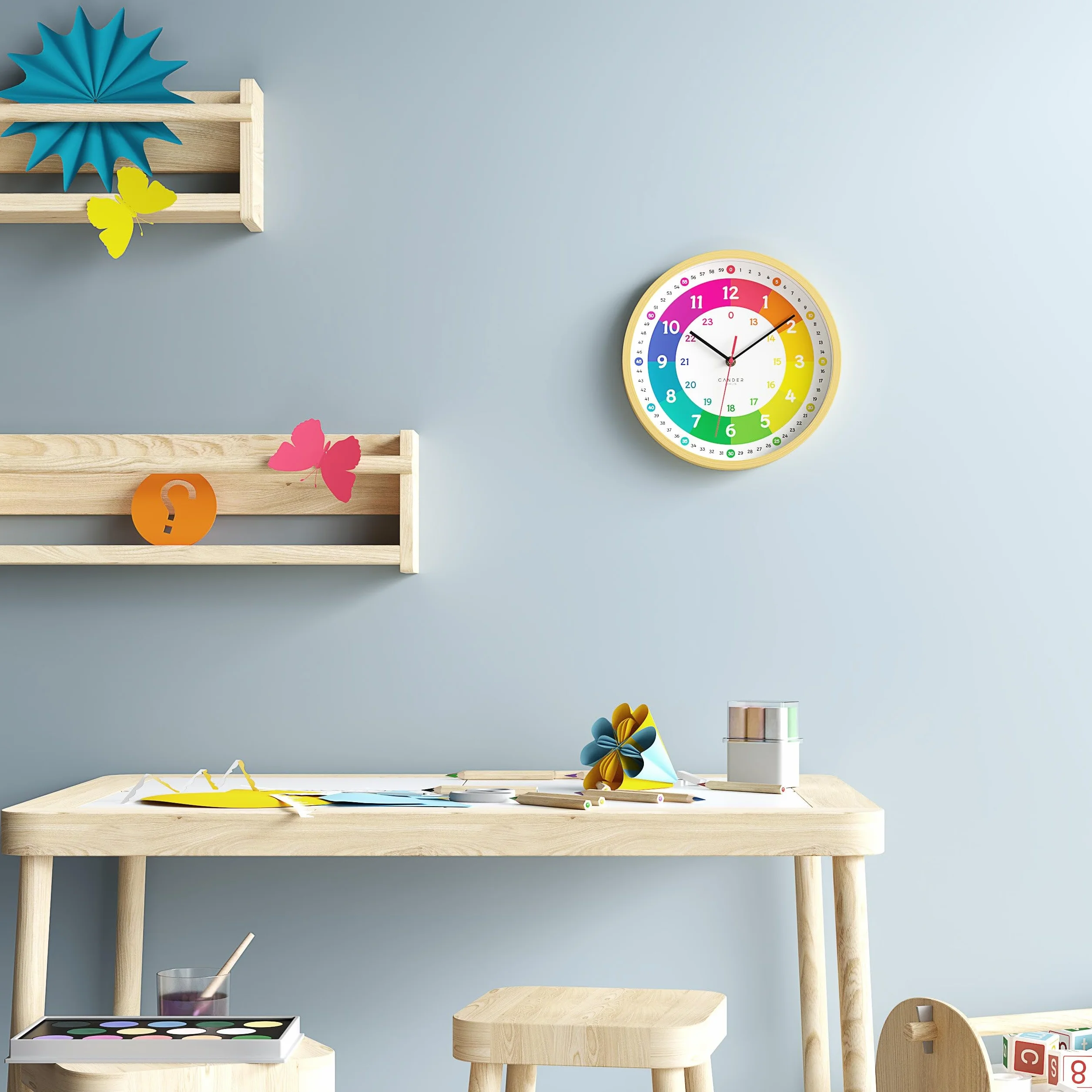 Cander Berlin MNU 2425 R Orologio da parete per bambini, silenzioso, 25 cm, effetto legno, analogico, per ragazzi e ragazze, senza ticchettio, colorato