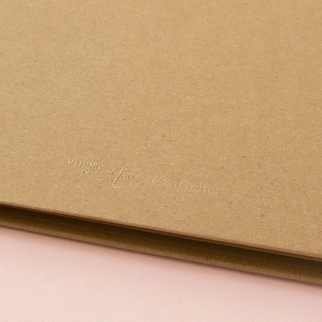 Craftelier - Album ad anelli per progetti di scrapbooking e artigianato | 30 fogli marrone kraft con grammatura di 190 g | Anello a spirale bronzo vintage | Dimensioni 30,5 x 30,5 cm