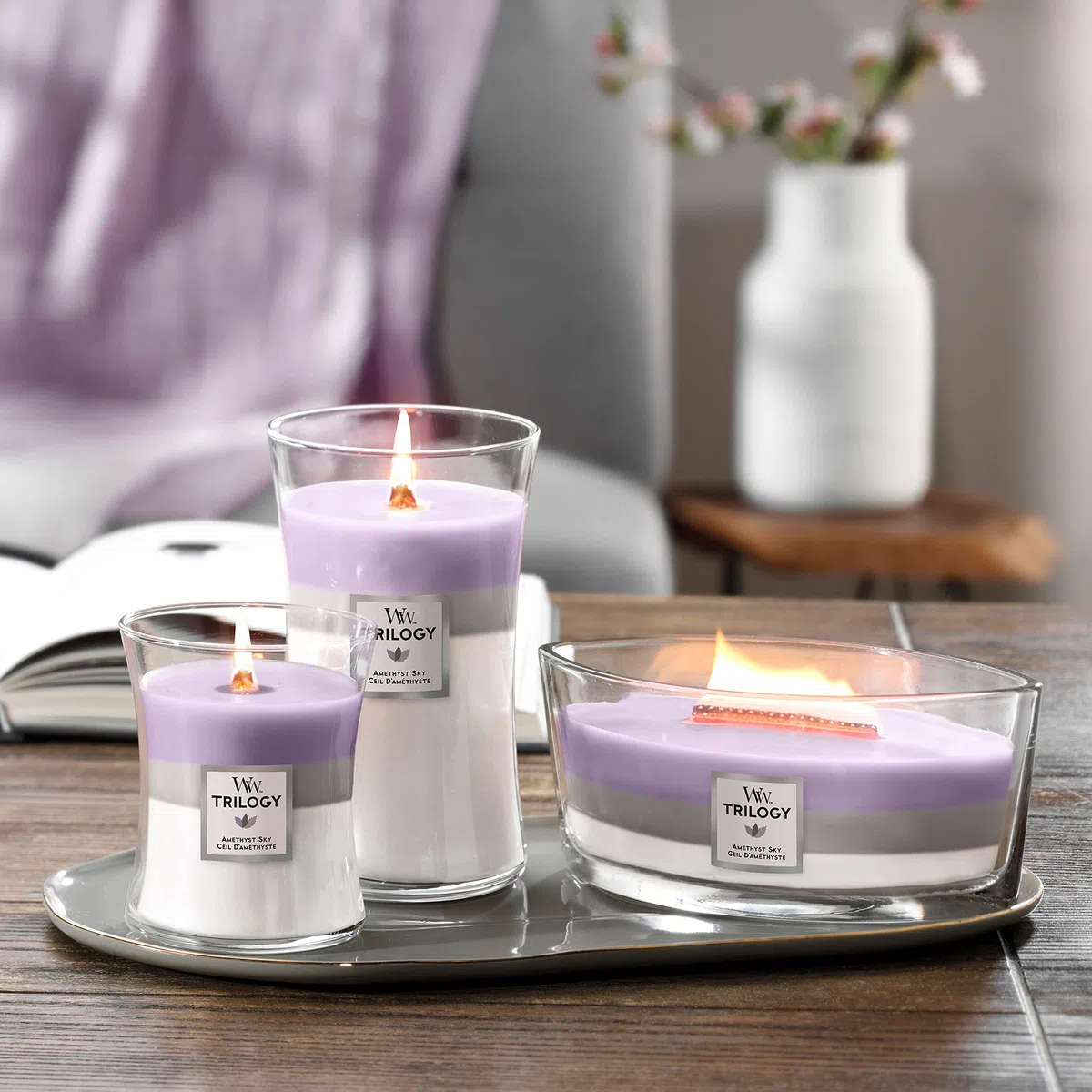 WoodWick Trilogy candela grande profumata con stoppino scoppiettante |Amethyst Sky | Durata Fino a 130 Ore
