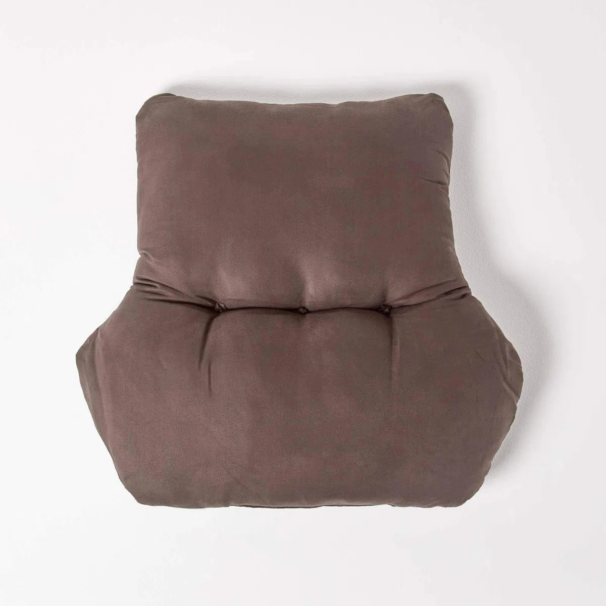 HOMESCAPES Cuscino lombare ergonomico, cuscino di posizionamento supporto schienale in suedette, per sedia, poltrona e auto, cioccolato, 58 x 68 x 15 cm