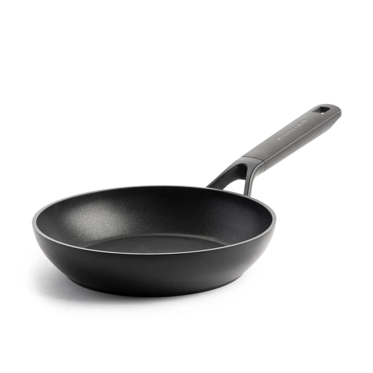 KitchenAid Classic Forged Aluminium Padella in Alluminio duro anodizzato, Senza PFAS, Ceramica antiaderente, 20 cm, Adatte a Tutti i Tipi di Fornelli, Induzione, Forno e Lavastoviglie, Nero