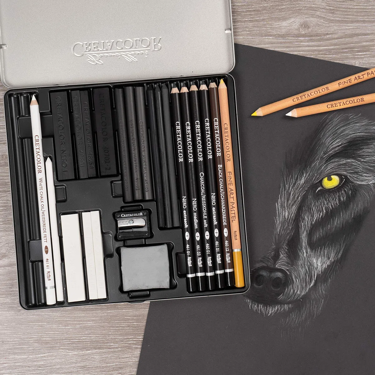 CRETACOLOR Wolf Box, Nero - Bianco Set di Segni, 25 pezzi, utensili da disegno di alta qualità, tra cui Knetradierer & Künstlerspitzer, e pelle lucida