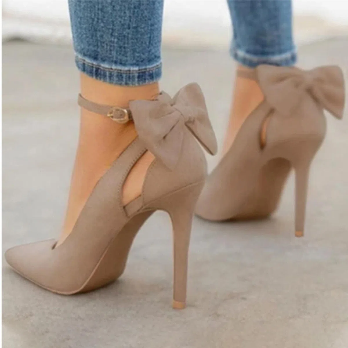 Donne a Punta Punta Tacchi Alti Donna Tacchi Sottili Signore Sexy Pompe da Donna Fibbia Cinturino Femminile Moda Bowknot Scarpe Size 37-40