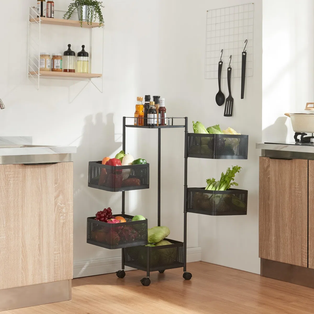 [en.casa] Carrello da Stoccaggio Organizzatore con 5 Cestelli Girevoli e Piano con Barra Anticaduta Mobile Multiuso in Acciaio a 4 Rotelle per Cucina Ufficio Bagno - Nero