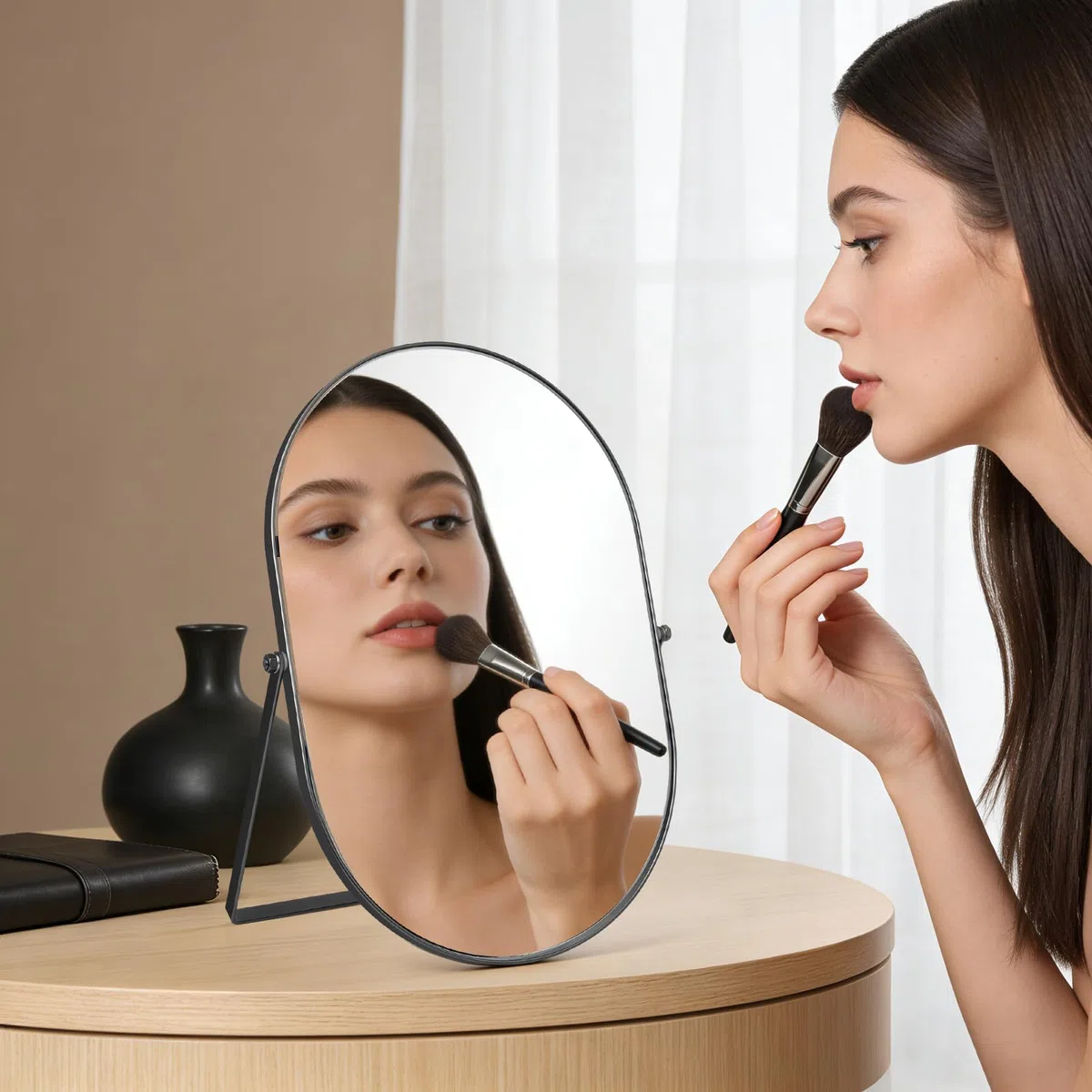 TSKDKIT Specchio cosmetico, Specchio da trucco ovale con cornice in metallo nero cromato, 31L cm x 22.5W cm Specchio da tavolo portatile per tavolo, bagno, comò, soggiorno, camera da letto, ufficio
