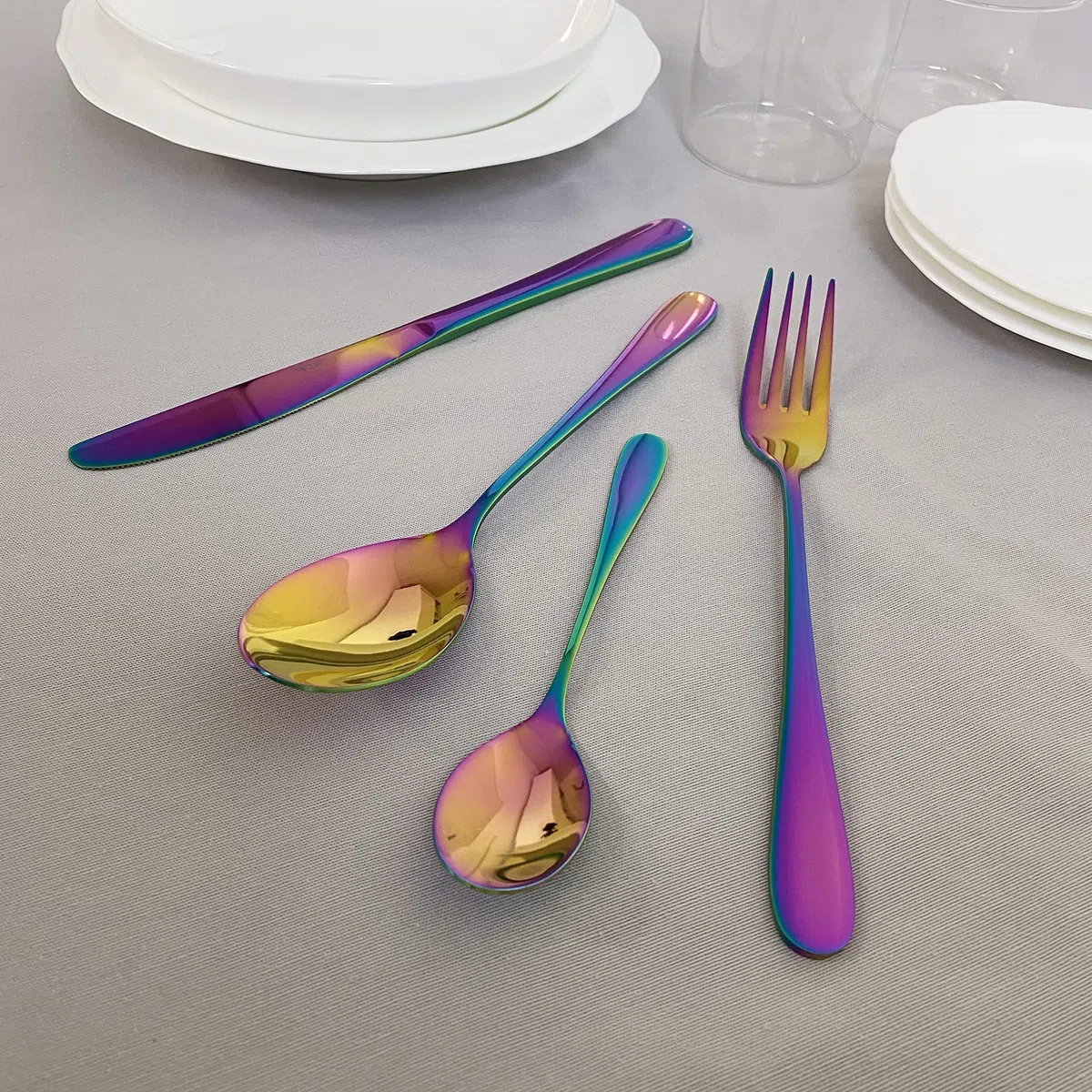 Prima Collection, Set da 24 Posate Serie Dream Rainbow, Acciaio Inox, Colore: Arcobaleno, con Scatola Regalo (6 persone)
