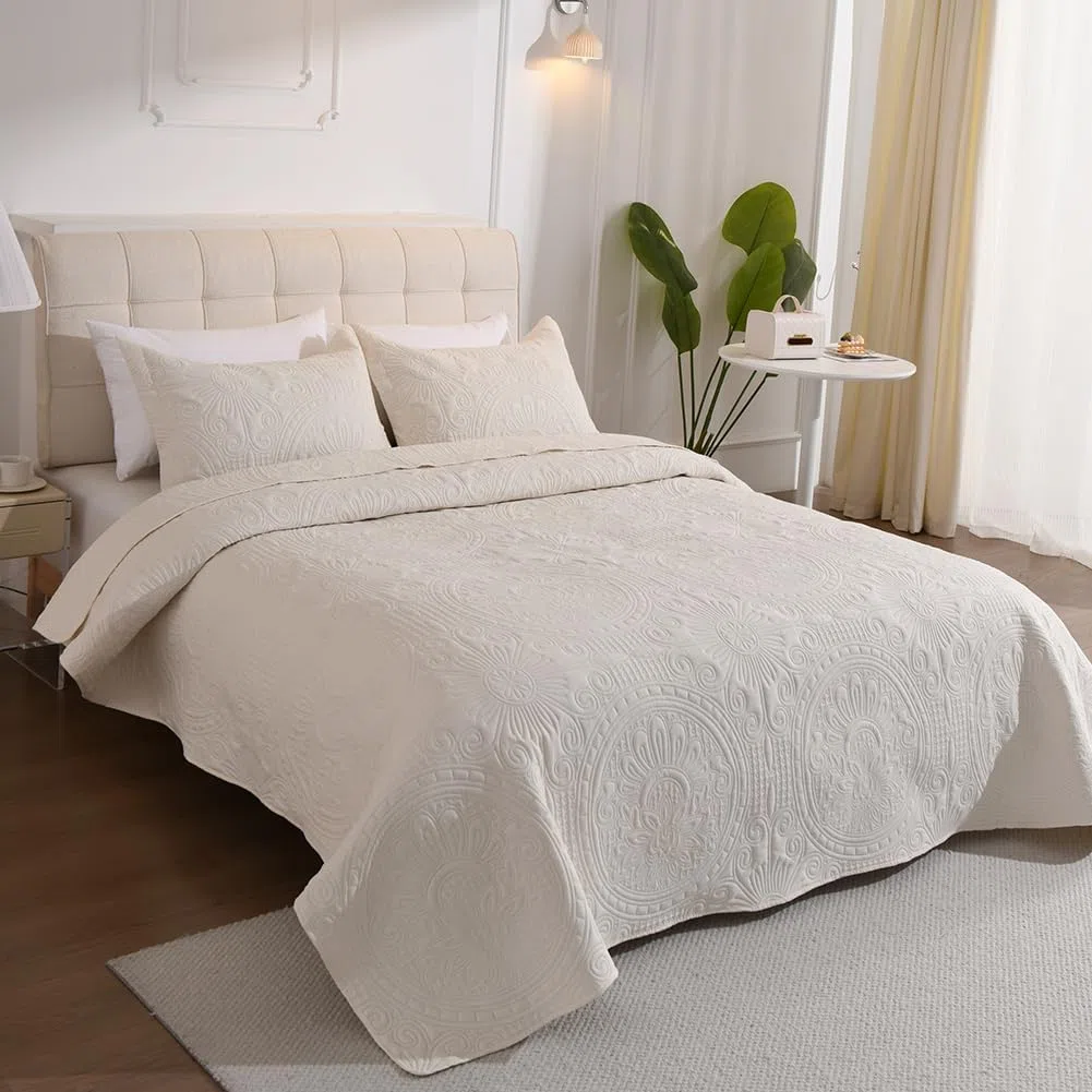 DUJUIKE Copriletto Matrimoniale, Piumone Trapunta Leggera, Coperta Da Letto Con Motivo A Girasole, Utilizzabile Come Copridivano, Lenzuolo, Adatta Per Letto E Divano (Crema, 200x220cm)