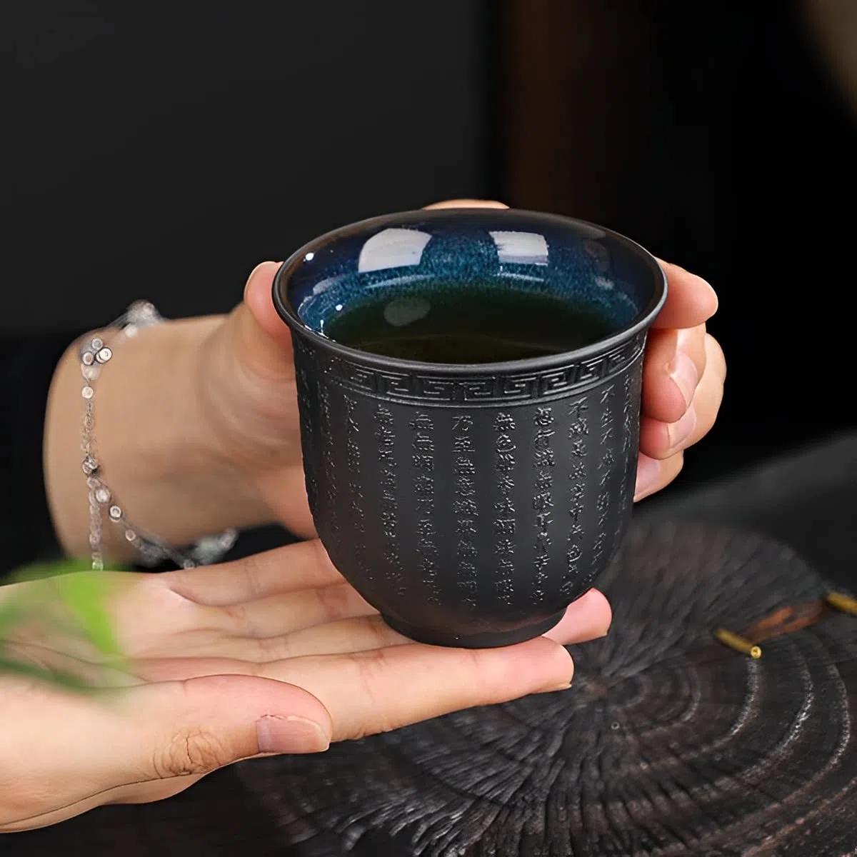 Tazza da Tè in Ceramica Cinese, Set 4 Tazza Giapponese, Tazze da Tè Senza Manici Asiatiche, Yixing Zisha Tazze Grafico del Sutra del Cuore Buddista,160ml, Nero