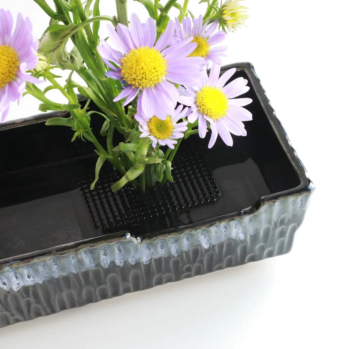 Wazakura Kenzan Ikebana Nero Porta Fiori (83mm) Rettangolare, Strumento Giapponese per l'Arrangiamento Floreale, Accessori Pin Frog - Kenzan Rettangolare Nero 83mm