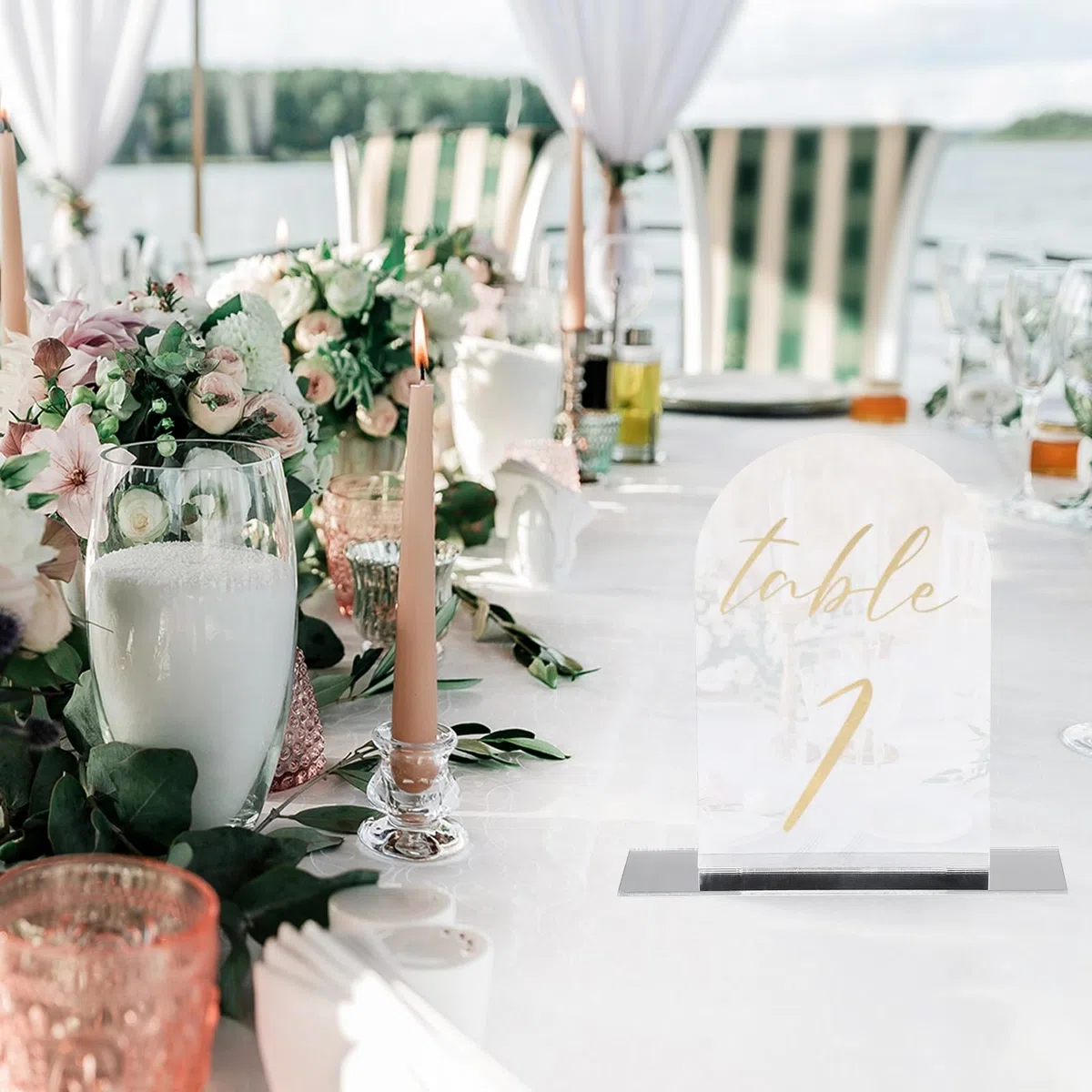 PATIKIL Numero Tavolo Matrimonio 1-15, Segnaletica in Acrilico 6"x4" con Supporto per Matrimoni Ricevimenti con Stand Feste Eventi Centrotavola, Sfondo a Specchio a Doppia Faccia Testo Oro
