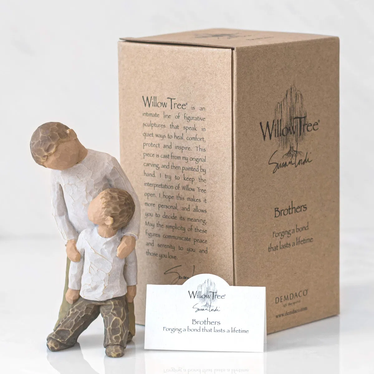 Willow Tree Fratelli Resina, Design di Susan Lordi, Naturale, 3.81 x 3.81 x 12.7 cm
