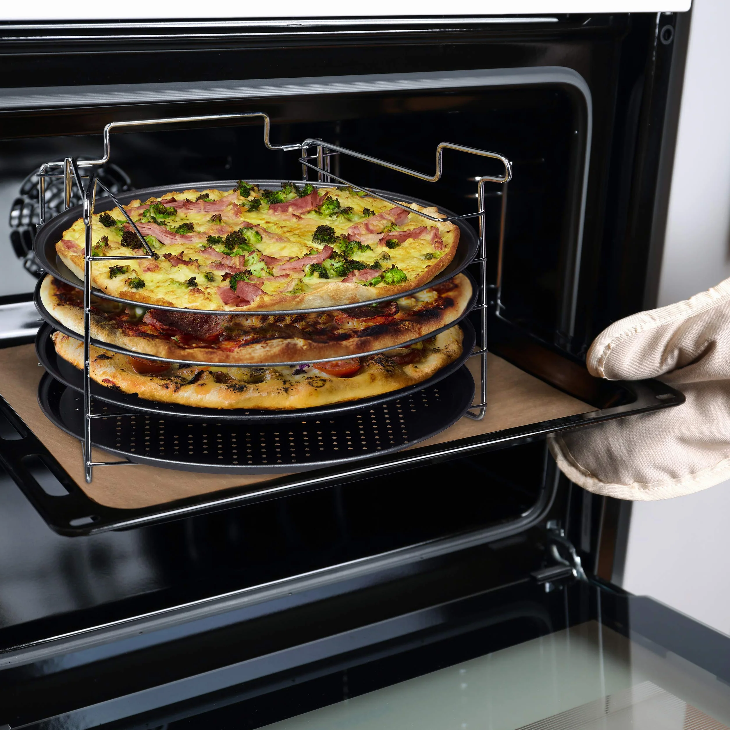 Relaxdays Teglie per Pizza, Pane, Rotonde, Set da 4, Supporto Metallo, Antiaderenti, ∅ 32 cm, da Forno, Forate, Anracite