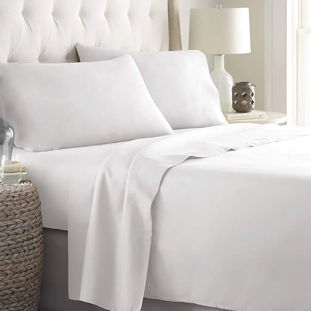 LARA MORADA - Set Completo Lenzuola Matrimoniali, 100% Cotone, Made In Italy, Tinta Unita, Per Letto Matrimoniale 2 Posti, Bianco