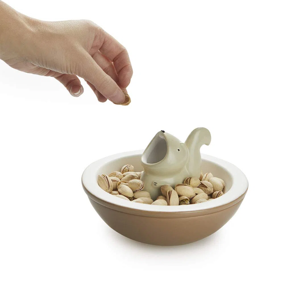 Balvi Vassoio Snack Hungry Squirrel Due-in-Uno Snack Ciotola con vano Interno per gusci di Noci o OSS