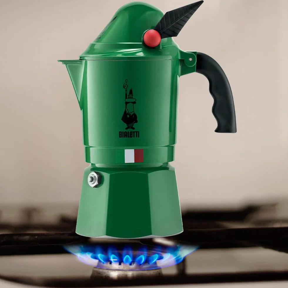 Bialetti Caffettiera New Break Alpina, Manico Anti Scottatura, In Onore Del Corpo Degli Alpini, Non Adatta a Induzione, 3 Tazze (130 ml), Alluminio, Verde