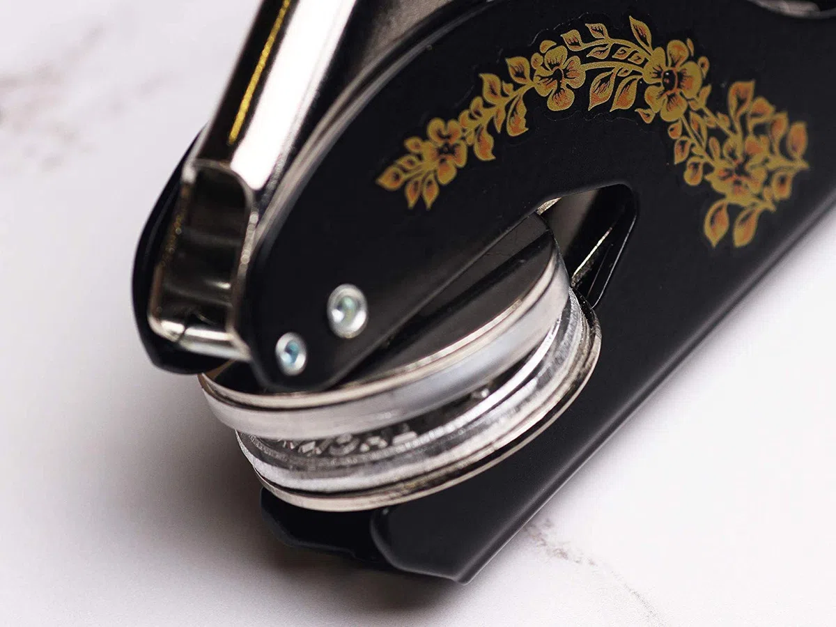 Libretto per Libri Portatile Ex Libris Embosser Nero e Oro. Personalizzato con Il Tuo Design.