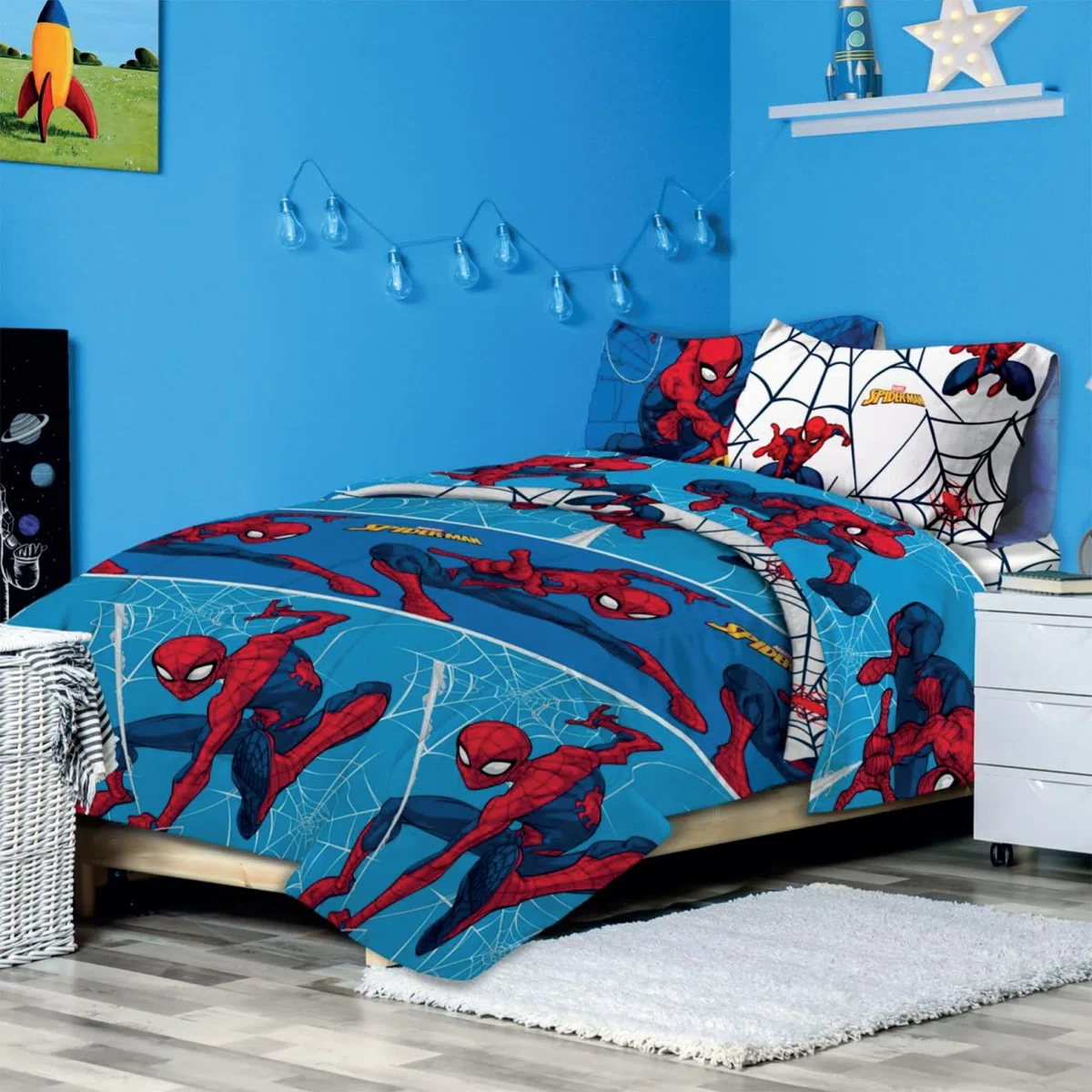 Novia - Copripiumino Singolo - Spiderman - 100% Cotone, Disney, stampa colorata, facile da lavare, confortevole e piacevole sulla pelle