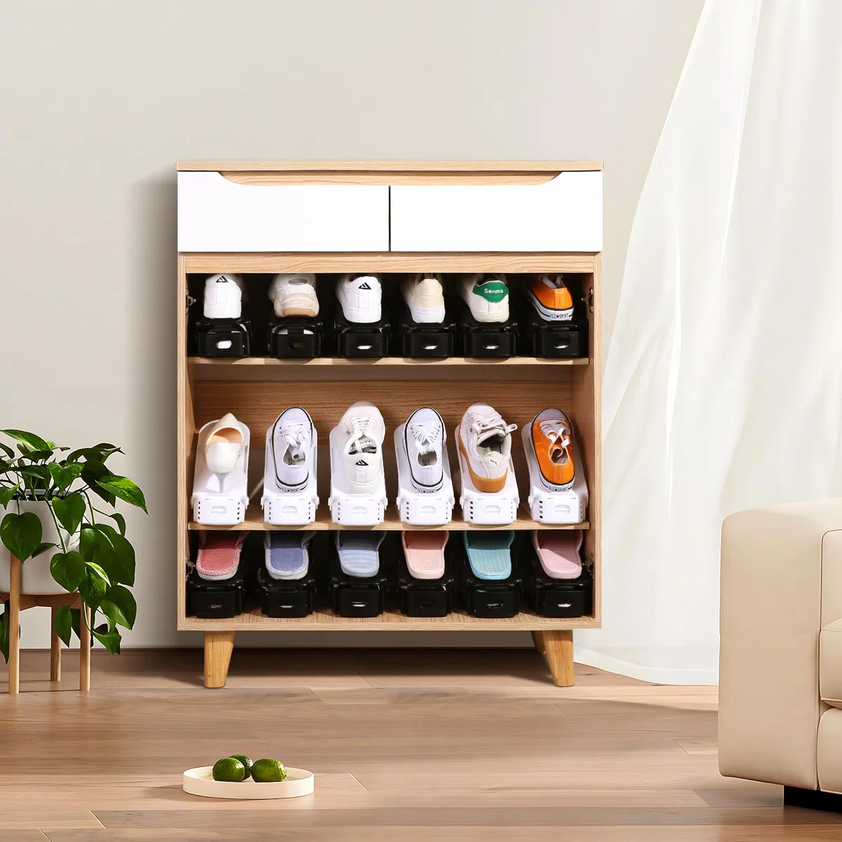 UCAMP Portascarpe,Set di 24 Organizer Scarpe Salvaspazio,Scarpiera Regolabile,Porta Scarpe in Plastica Durevole,Slot Scarpea Doppio Strato,Scarpiera con Quattro Altezze in Altezza(Nero)