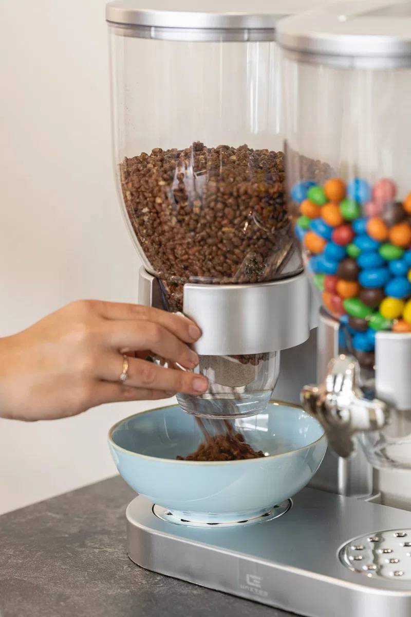 United Entertainment - Dispenser per cereale, Corn Flakes e Cerealiera Doppia Argento