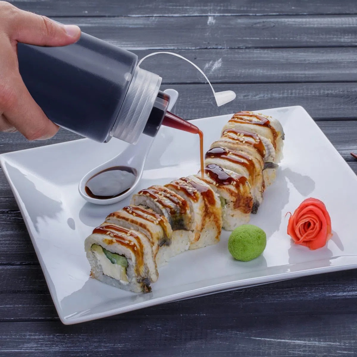 Flaconi Spremibili da 16oz 32oz, Confezione da 10 Flaconi da 500ml 1000ml per Condimenti Spremibili, Dispenser Spremibili in Plastica con Misurazioni per Ketchup, BBQ, Salse, Sciroppo