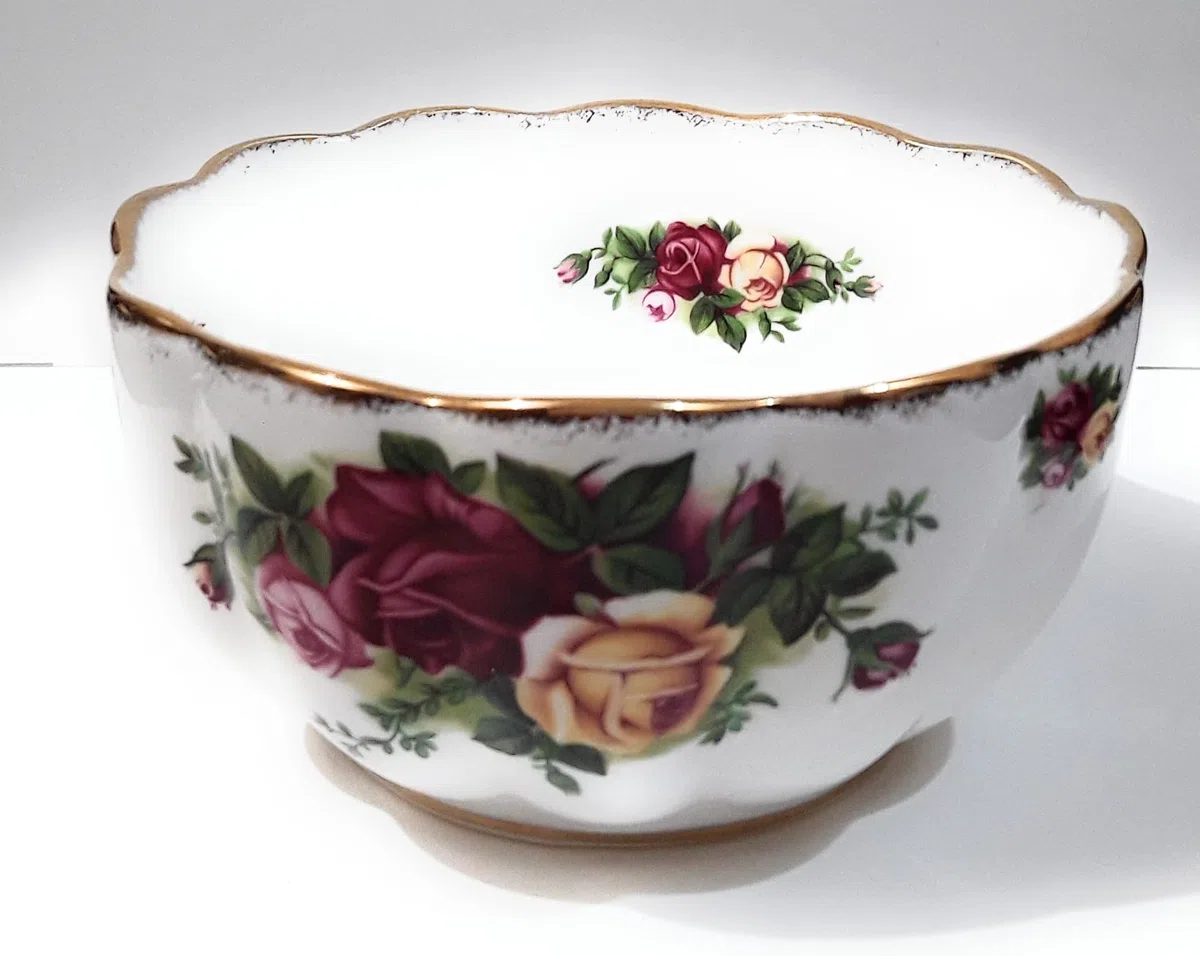 Generico ROYAL ALBER CIOTOLA PORCELLANA 11.5X5.5CM COLLEZIONE OLD COUNTRY ROSES