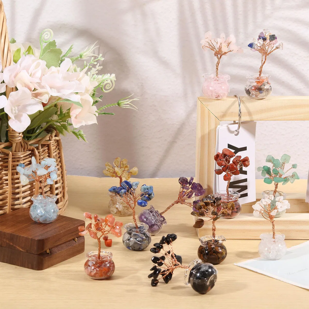 GLOBLELAND 12 set di Cristalli A Forma di Albero Della Vita con Pietre Preziose Cristalli e Pietre per La Decorazione di Mensole Da Ufficio per Augurare Buona Fortuna Regali di Compleanno per Mamma