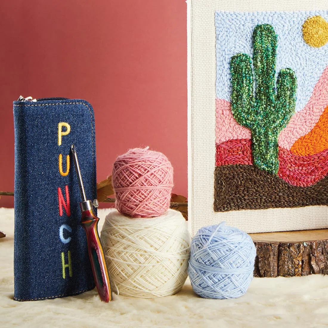 KnitPro - KnitPro Liscio Finito Vibrante Legna e Brillante Metallo Punch Aghi Ricamo Kit - 1 Impostato