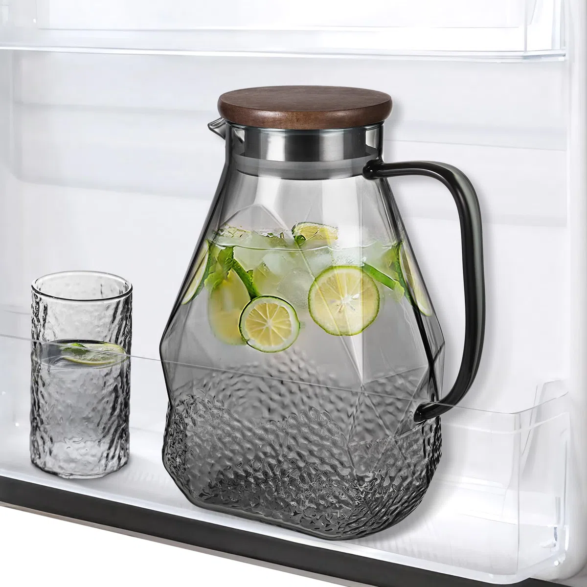 ecooe Caraffa in Vetro 1.8L per Porta del Frigorifero, Nero con Coperchio, Trasparente Brocca Acqua per Tè Freddo, Caffè, Latte, Succo, Acqua Calda e Fredda