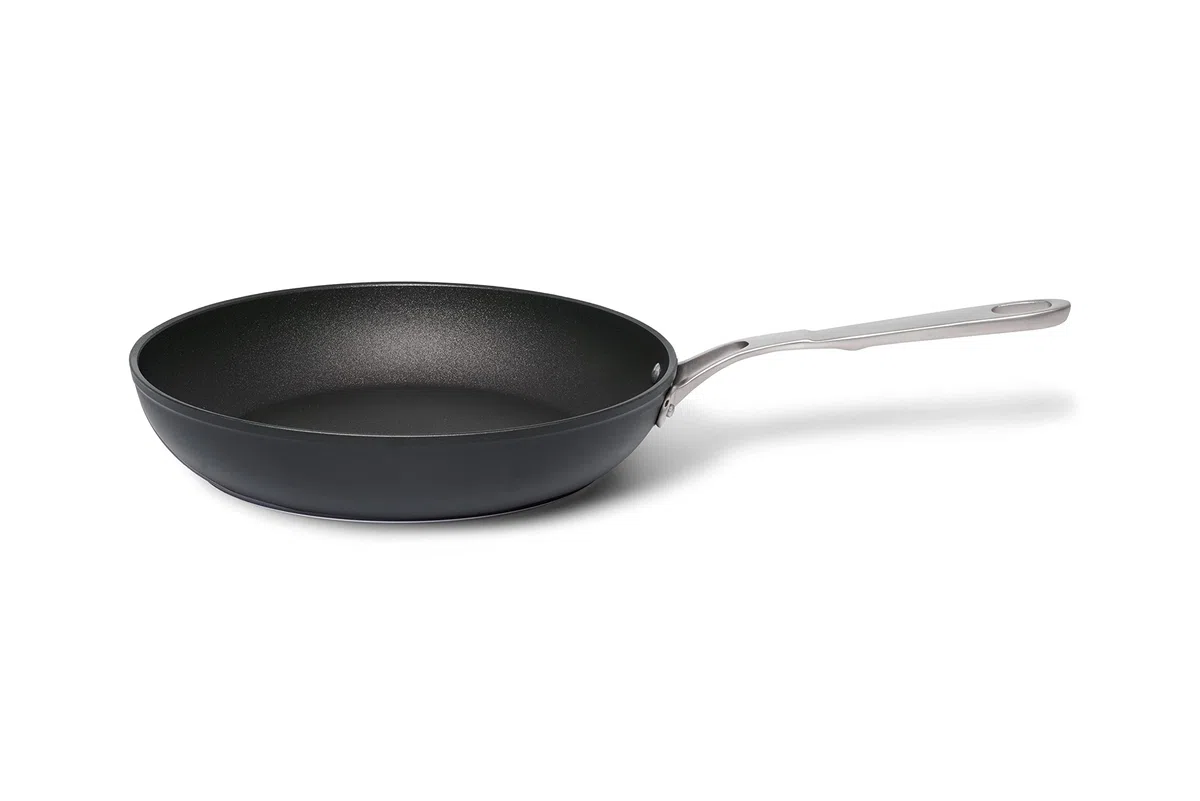 TVS Padella Antiaderente ISPIRATA - Ø24 cm, Resistente ai Graffi, Alto Spessore, Senza Nichel, Compatibile con l'Induzione, Made in Italy