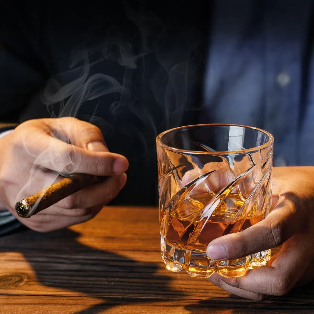 PARACITY Set di 2 Bicchieri da Whisky Rotanti, Girevoli Vecchio Stile, da Cocktail, Rock e Bourbon per Bar, Feste e Casa