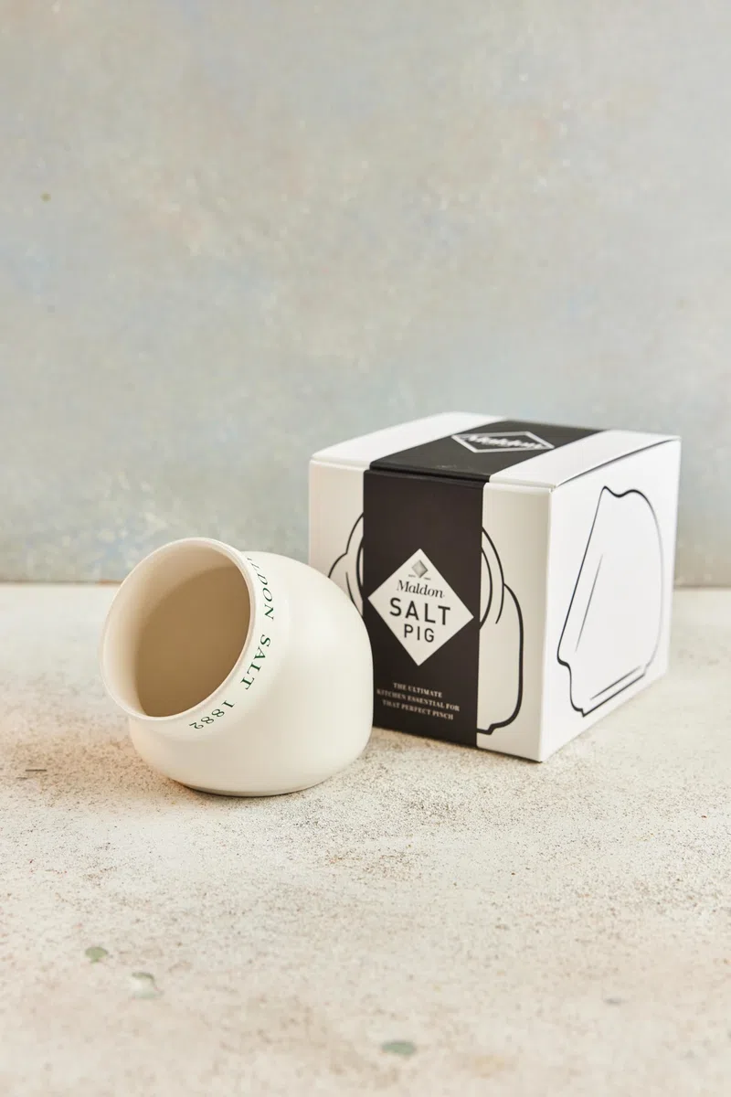Maldon Sale – Salino in ceramica | Realizzato in ceramica di qualità con un design classico | Aggiunta perfetta alla cucina o alla sala da pranzo | Panna/Bianco sporco