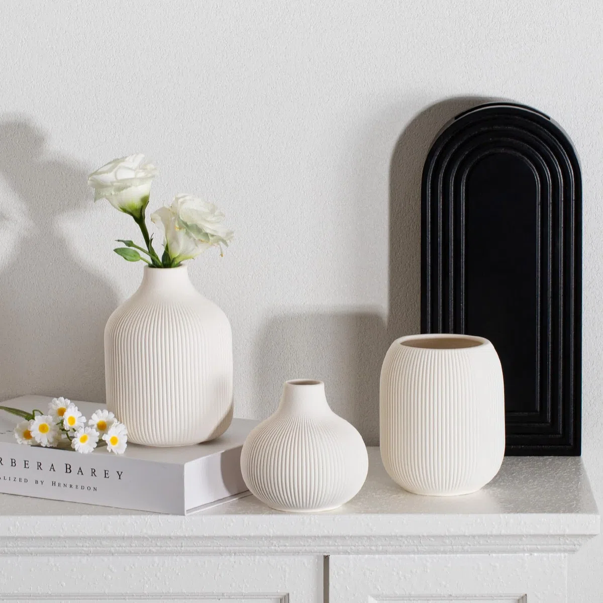 Dnnnii Set di 3 vasi moderni in ceramica bianca di Rib Texture, perfetti per decorazioni per la casa neutre e di transizione, collezione di vasi decorativi minimalisti, piccoli vasi in ceramica per un