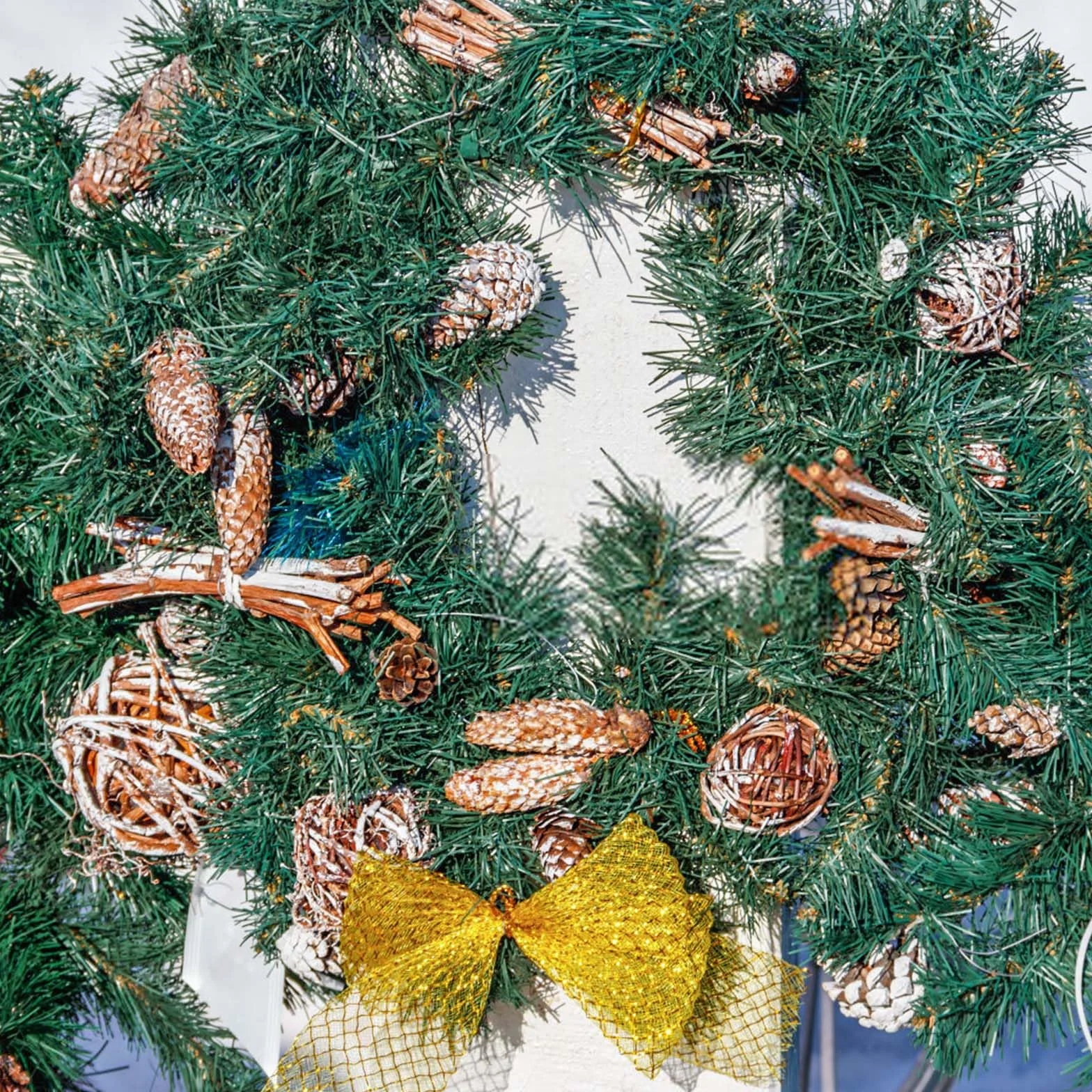 DATEFUN Ghirlanda di Natale Artificiale, 2.7m Ghirlanda di Abete Verde del PVC, Decorazioni Natalizie Allaperto dellinterno per Camino, Scala, Finestre, Festa di Natale (270 Rami)