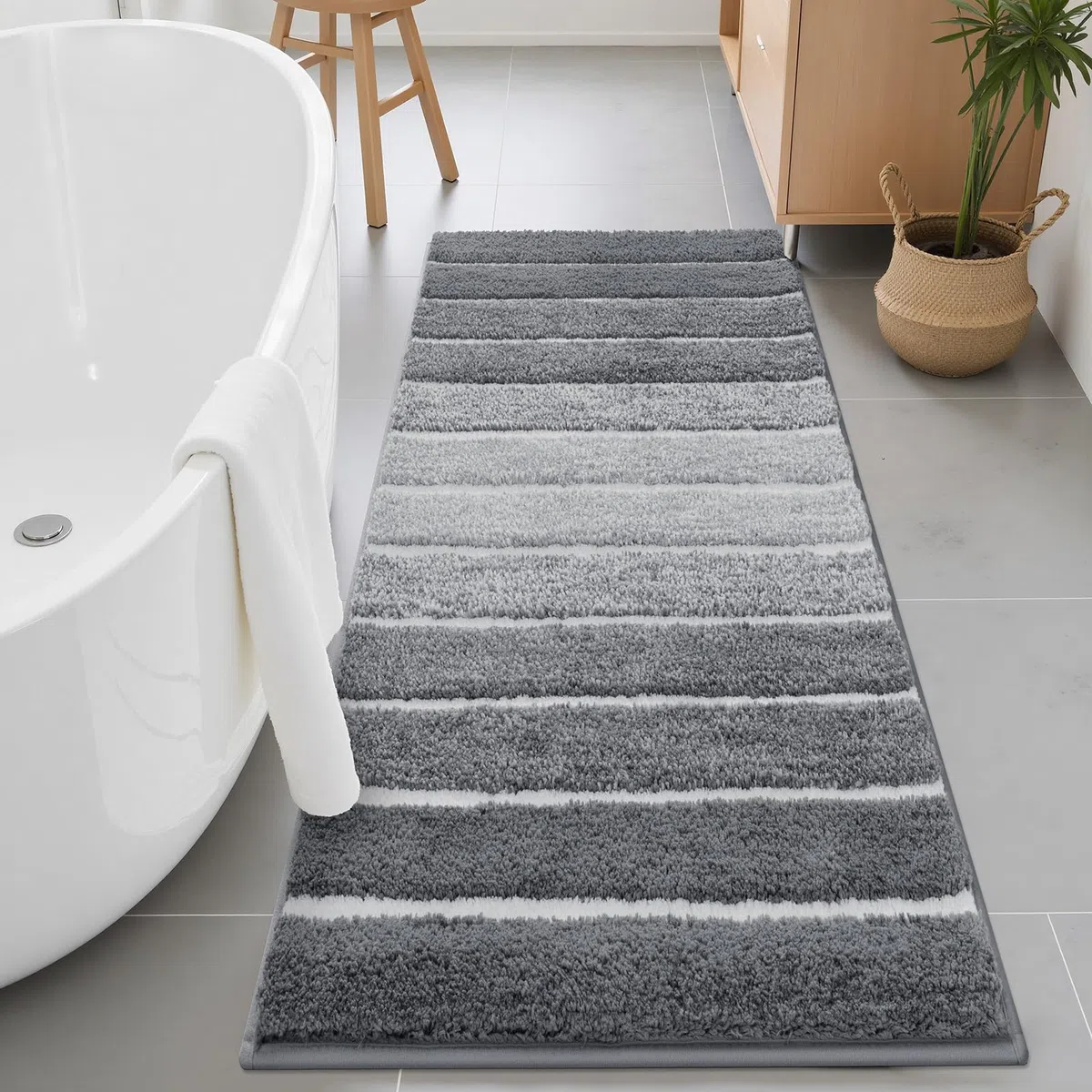 SHACOS Tappetino per Bagno Antiscivolo 60 x 120 cm, Tappeto Morbido e Lavabile, Tappeti Microfibra Assorbente, Grigio