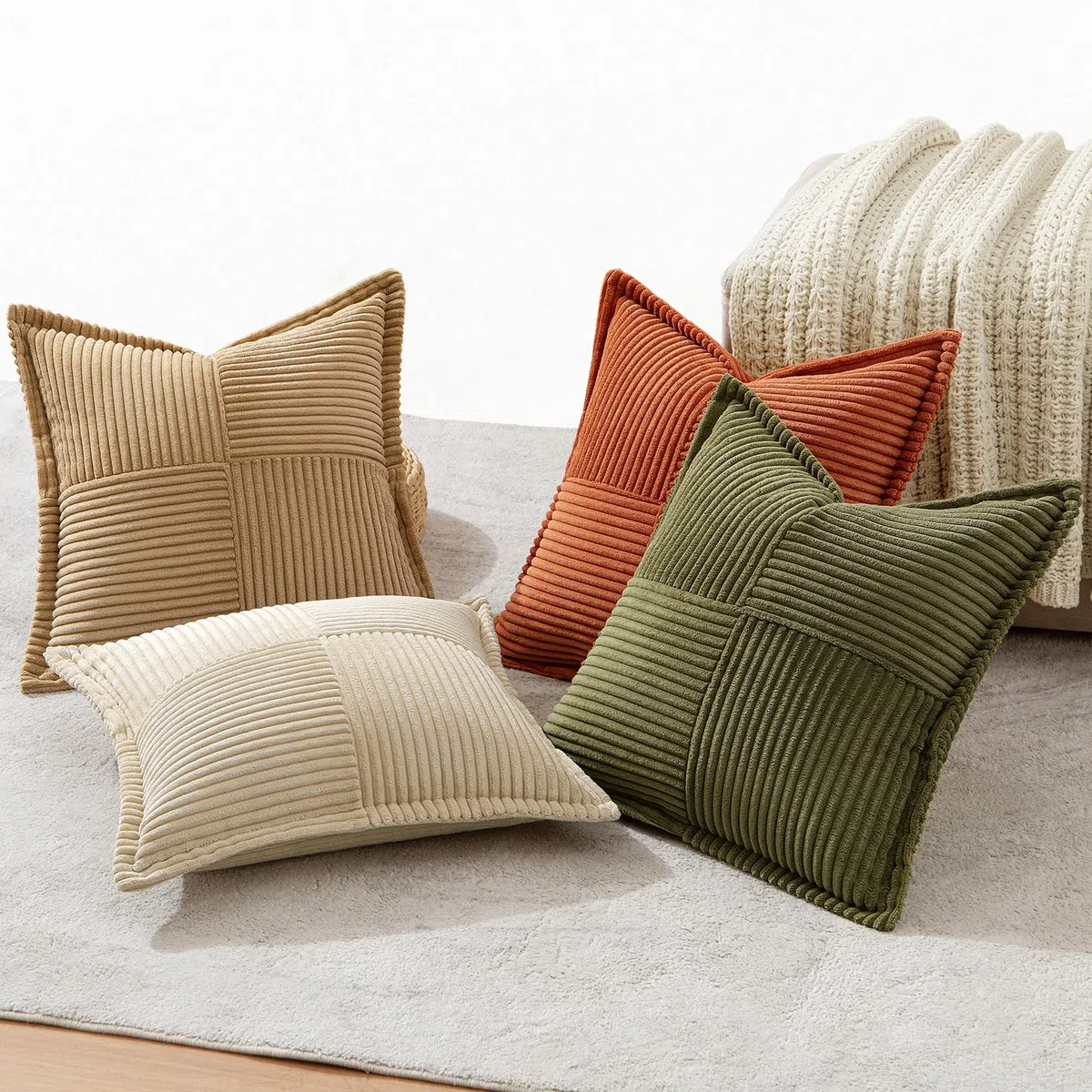EMEMA Set di 4 federe decorative in velluto a coste, per soggiorno, camera da letto, serie marrone-verde, 45 x 45 cm