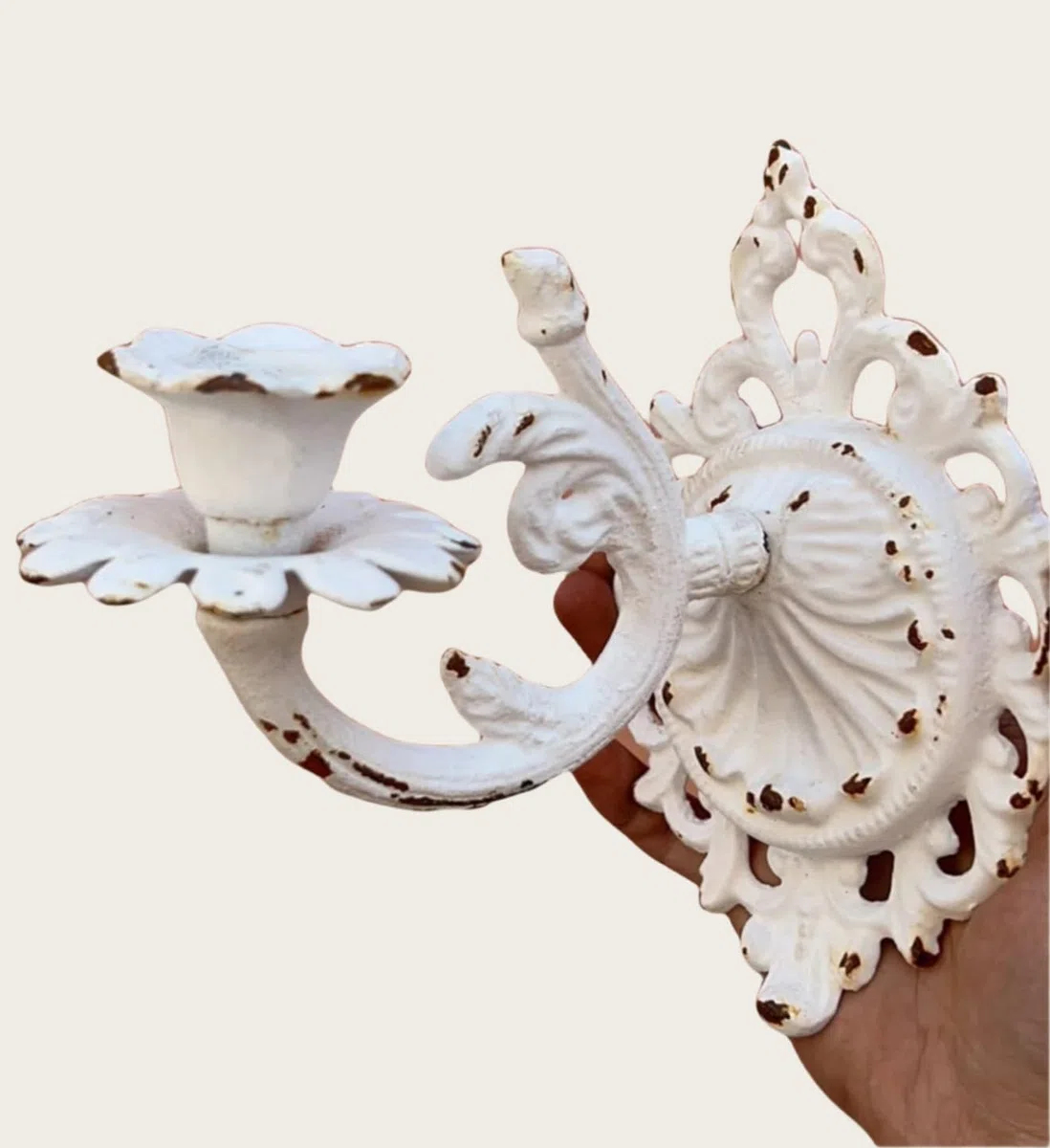 Set di 2 portacandele in ghisa, montati a parete, shabby chic, applique da parete a candela, decorazione per mensola del soggiorno (Bianco, Testurato)
