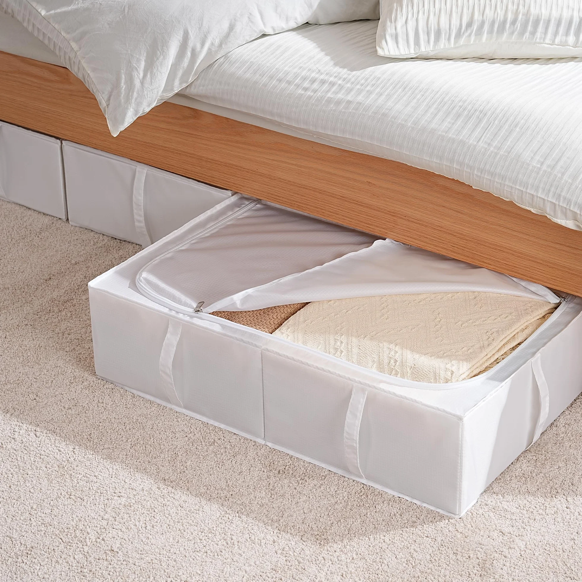 TYEERS Contenitori Sottoletto con Coperchio, Tessuto Durevole, Lavabile, Pieghevole, Scatole Portaoggetti per Vestiti, Coperte, Lenzuola, Scarpe, 70x42x18 cm, Confezione da 2, Bianco