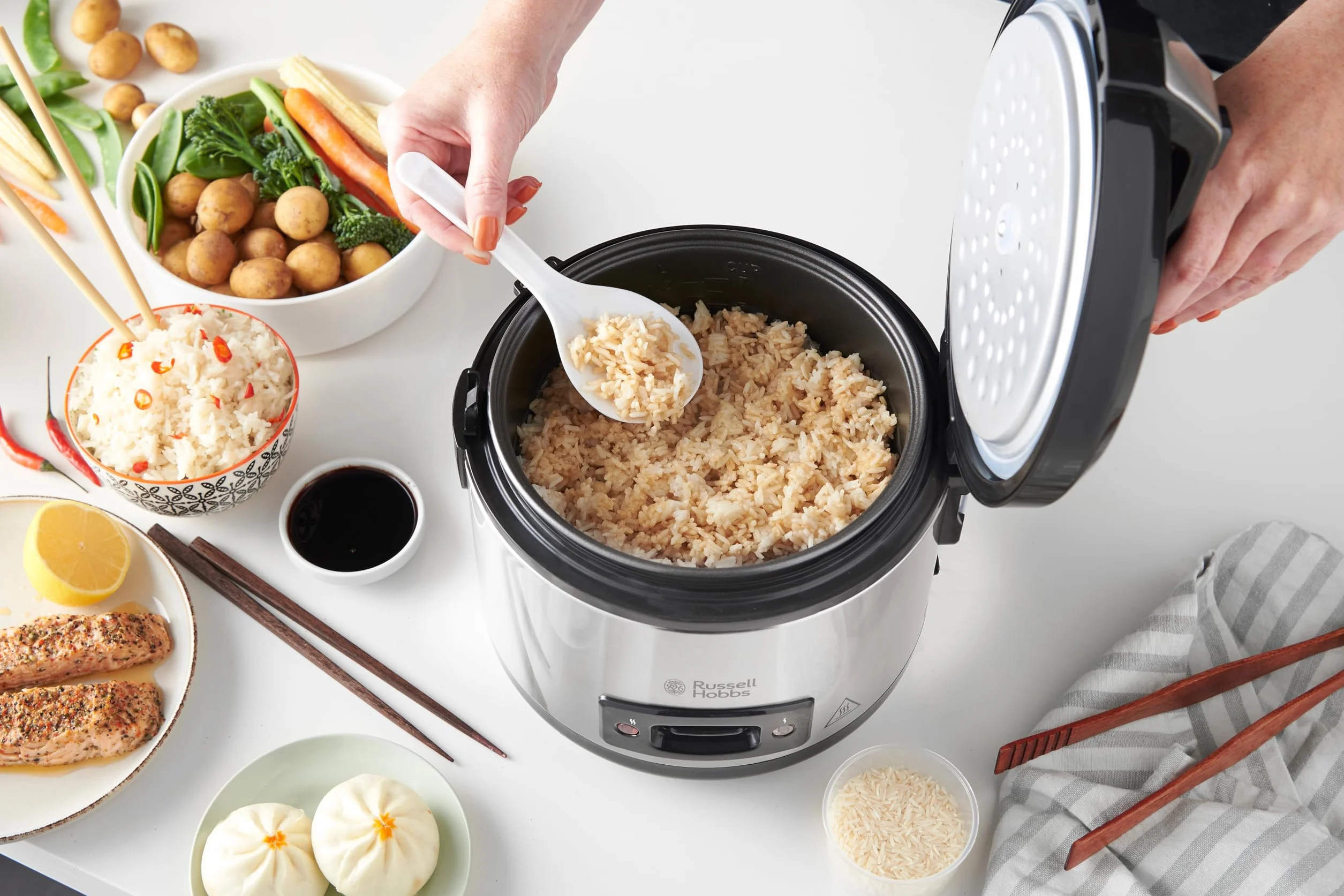 Russell Hobbs Cuociriso e Vaporiera 2 in 1, Multicottura, 6 tazze, 1.2 L, 500 W, Cesta per Carne e Verdure, Lavastoviglie ok, 27080-56 [Esclusiva Amazon]