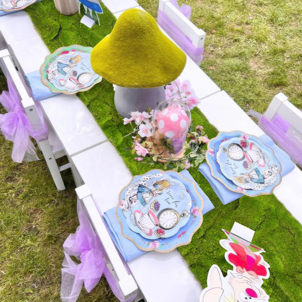 Muschio Finto per Decorazioni 100 x 100 cm Tappeto di Muschio Stabilizzato Nylon Verde Artificiale Muschio Sintetico per Modellismo Terrario Casa Decori Natale Pasqua Parete